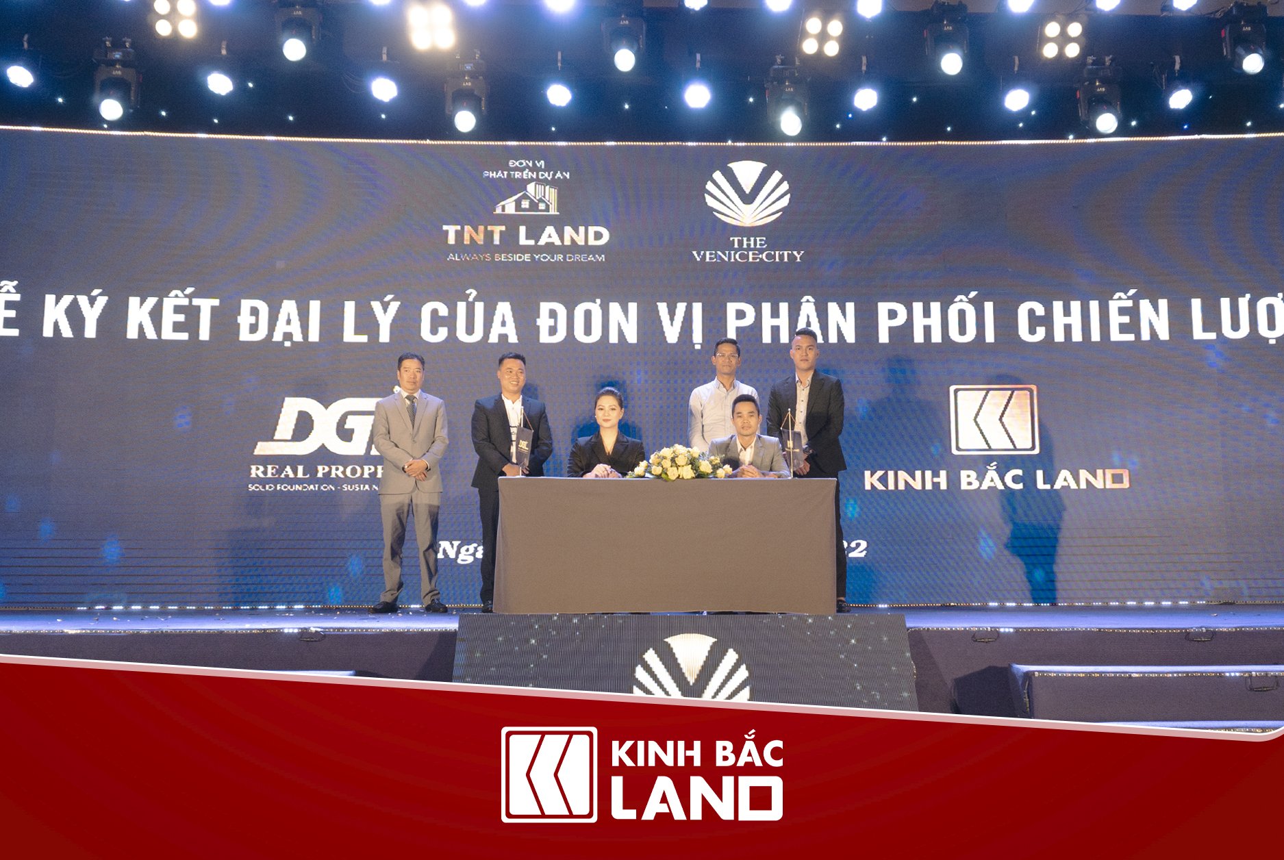 đại lý phân phối the venice city